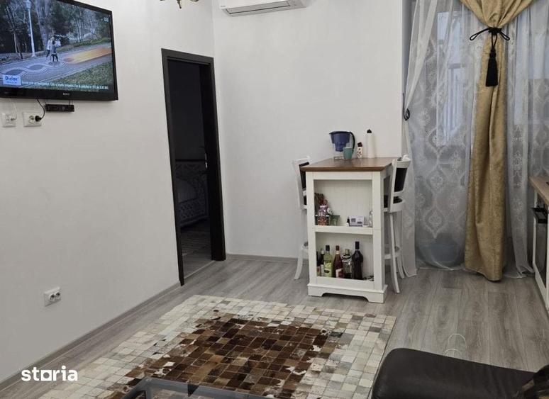 Apartament cu 2 camere în Centru Civic