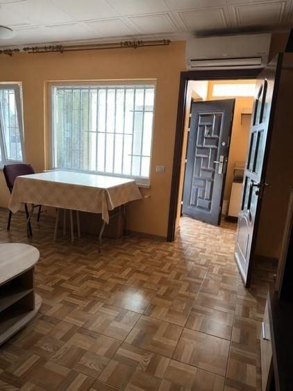 Casă individuală cu 3 camere cu Canalizare în Faleza Nord