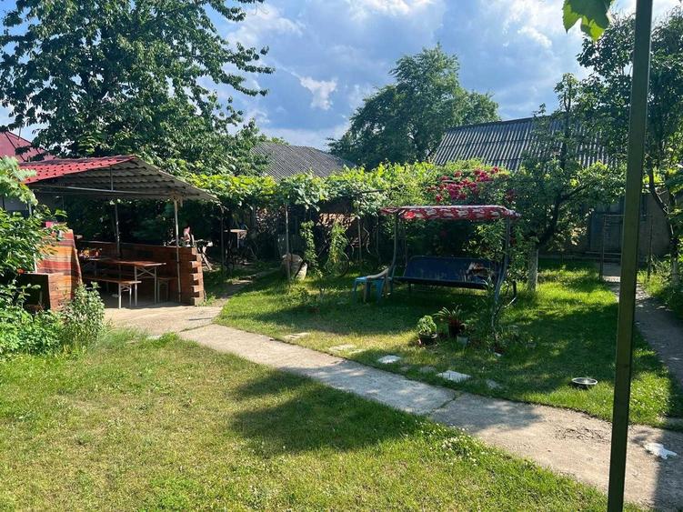 Casă cu 2 camere în Girov