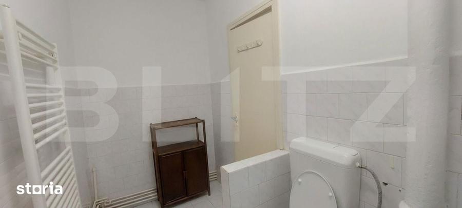 Apartament cu 2 camere semidecomandat în Central