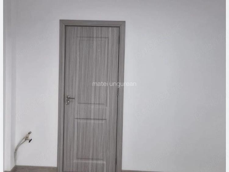 Apartament 2 camere, decomandat, loc. Radauti