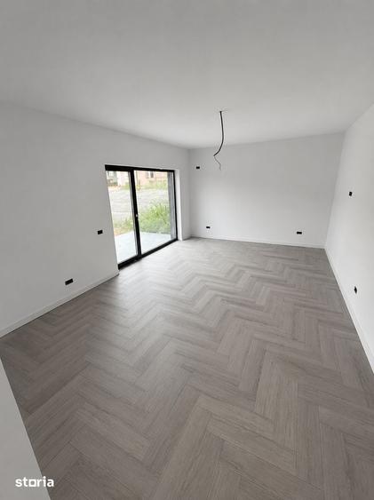 Casa cu 4 camere, curte de 400 mp, noua in Clinceni - 5