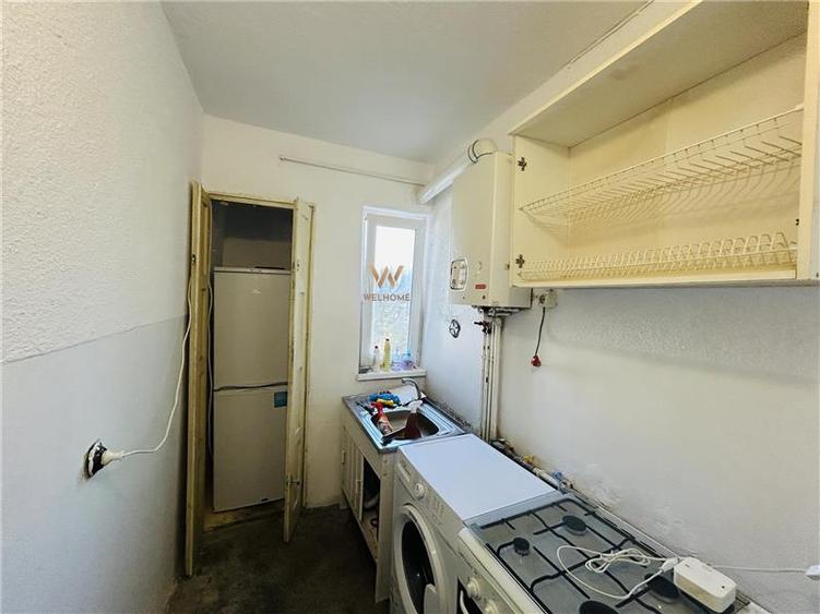 Apartament cu 2 camere nedecomandat în Hipodrom 4
