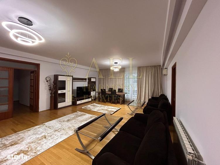 Apartament cu 4 camere decomandat, mobilat în Nordului