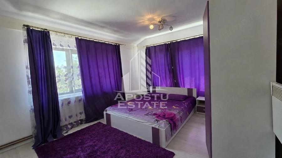 Casă cu Teren 1000 Mp în Pădureni (Jebel)