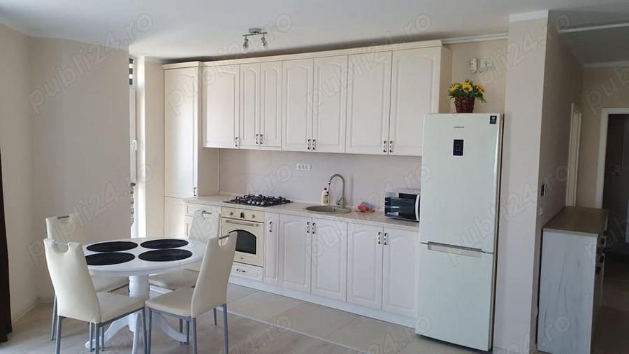 Apartament cu 2 camere decomandat în Soarelui