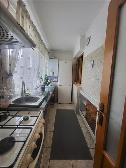 Apartament cu 2 camere decomandat în Autogară