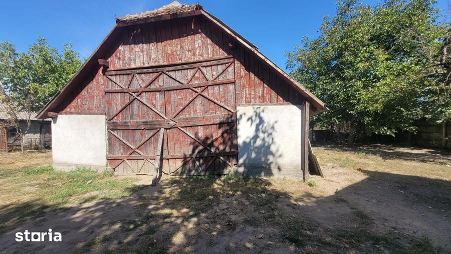 Casă cu 3 camere cu Teren 4741 Mp în Culciu