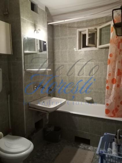 Apartament cu 3 camere decomandat în Zorilor