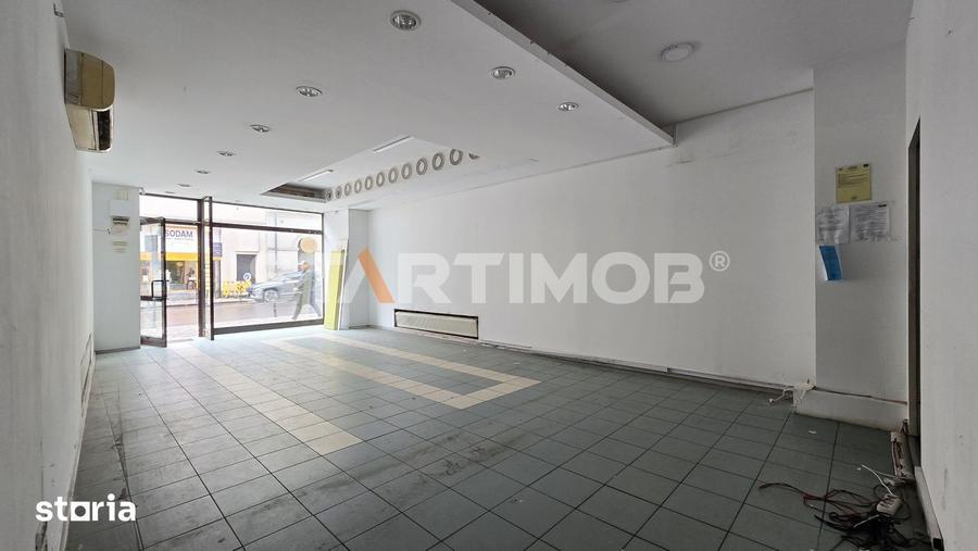 Spațiu comercial, de 49 mp, în Centrul Istoric