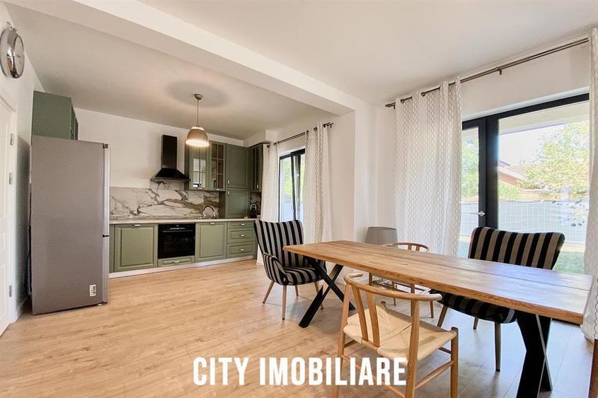 Casă individuală cu 4 camere cu Canalizare în Sânnicoară