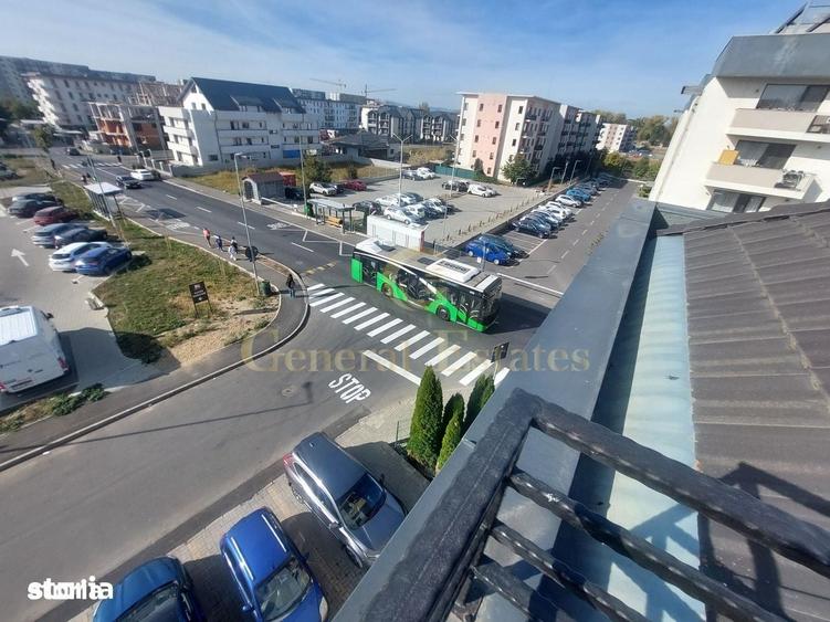 Apartament cu 4 camere, mobilat în Sud