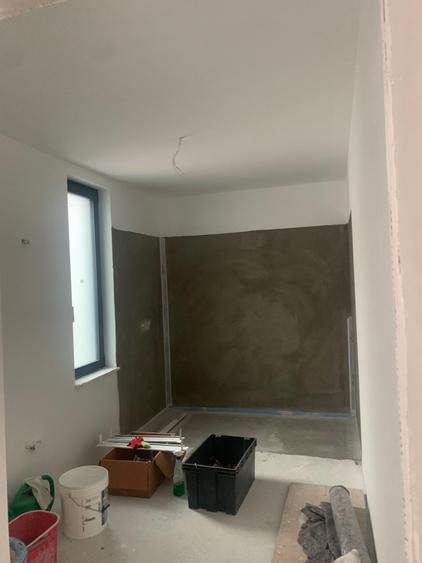 Casă cu 4 camere în Podari