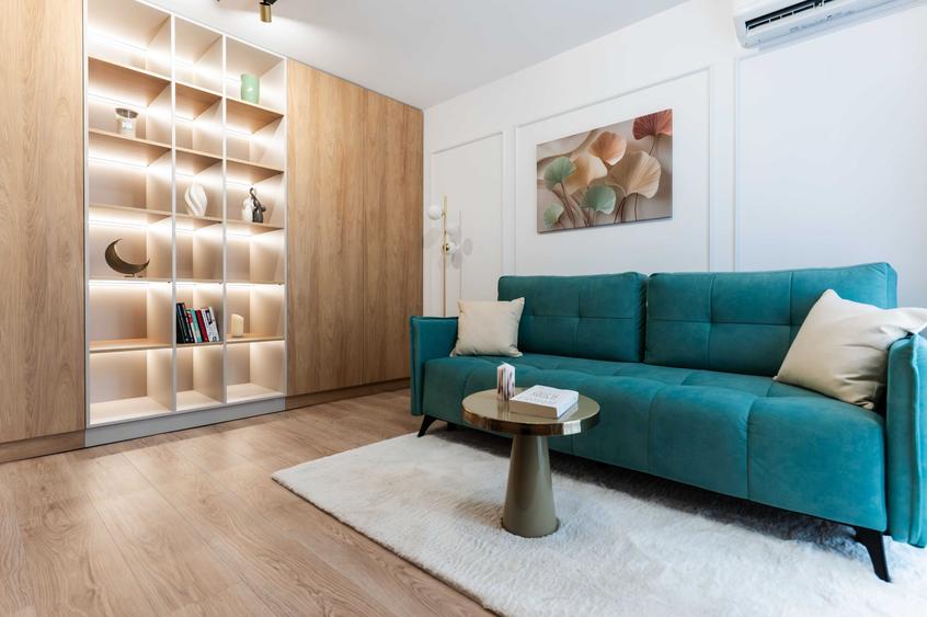 Apartament cu 2 camere decomandat în Tei