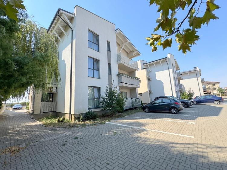 Apartament cu 2 camere decomandat, mobilat în Giroc