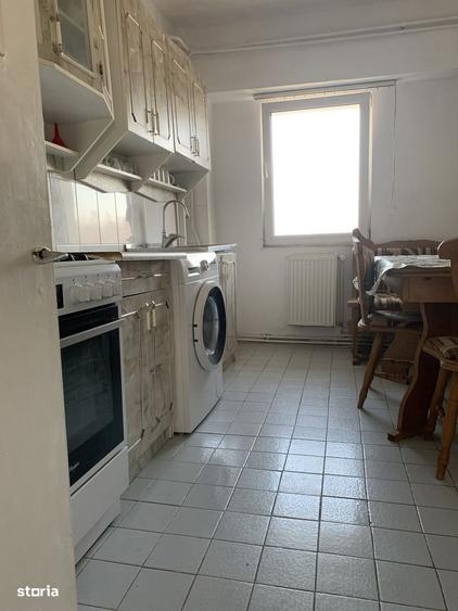 Apartament cu 3 camere în Albești