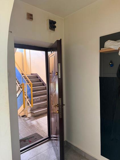 Apartament cu 2 camere semidecomandat în Baba Novac