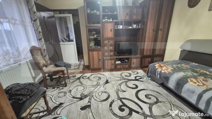 Casă cu 1 camere cu Teren 1306 Mp în Careiului