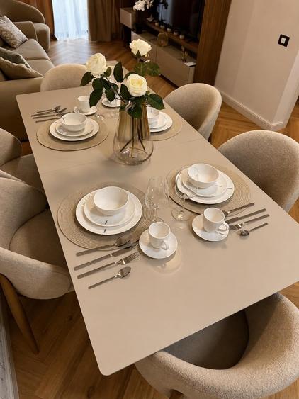 Apartament cu 2 camere semidecomandat în Pipera