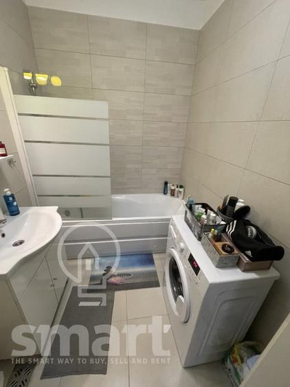 Apartament cu 2 camere semidecomandat, mobilat în Semicentral