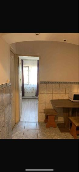 Garsonieră decomandată în Buziașului