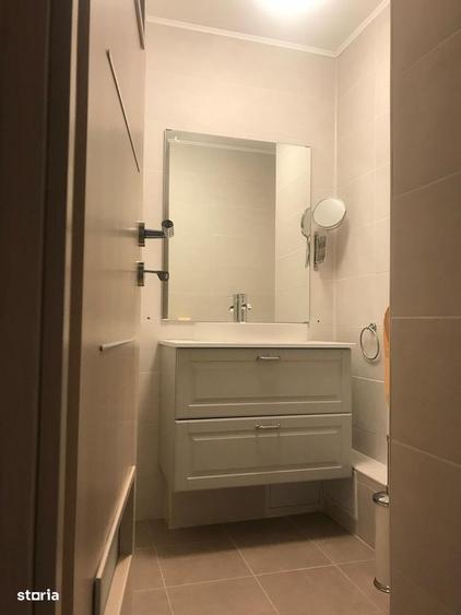 Apartament cu 3 camere semidecomandat în Exterior Vest