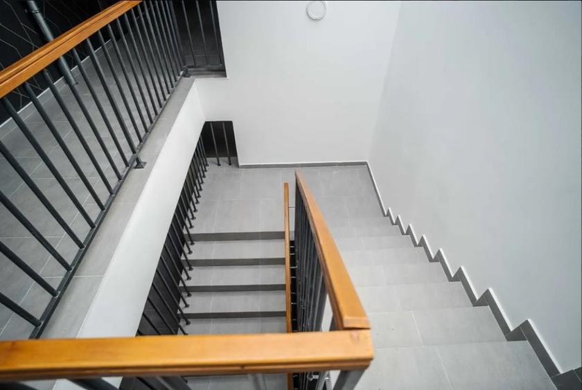 Apartament cu 3 camere decomandat în Păcurari