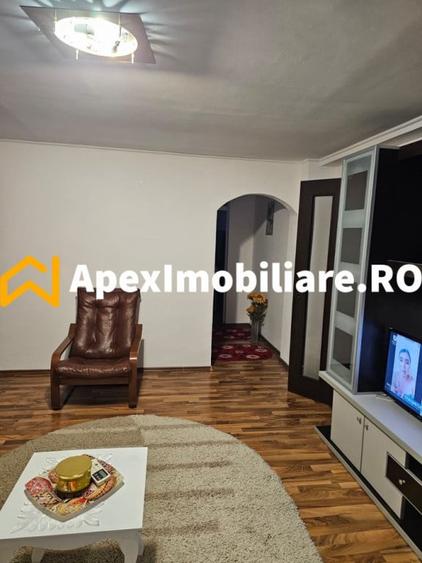 Apartament cu 2 camere decomandat în Vitan