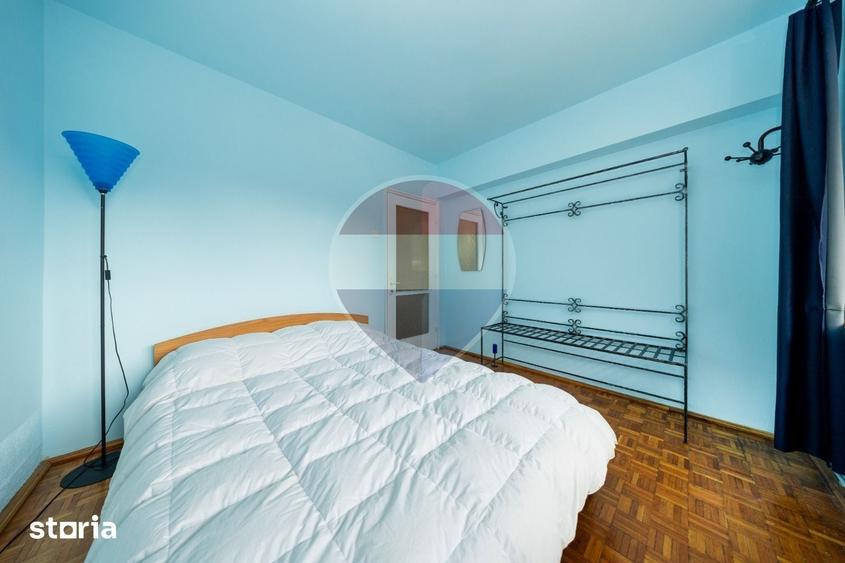 Apartament cu 3 camere în Centrul Istoric