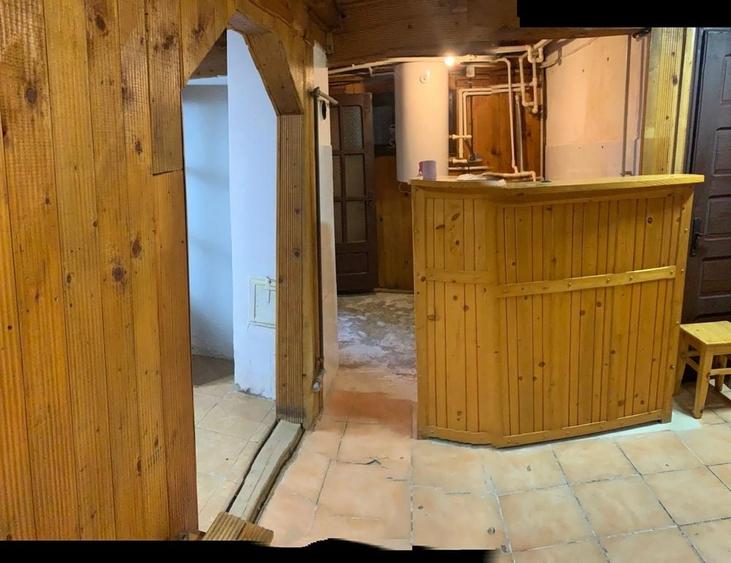Casă cu 4 camere în Exterior Vest