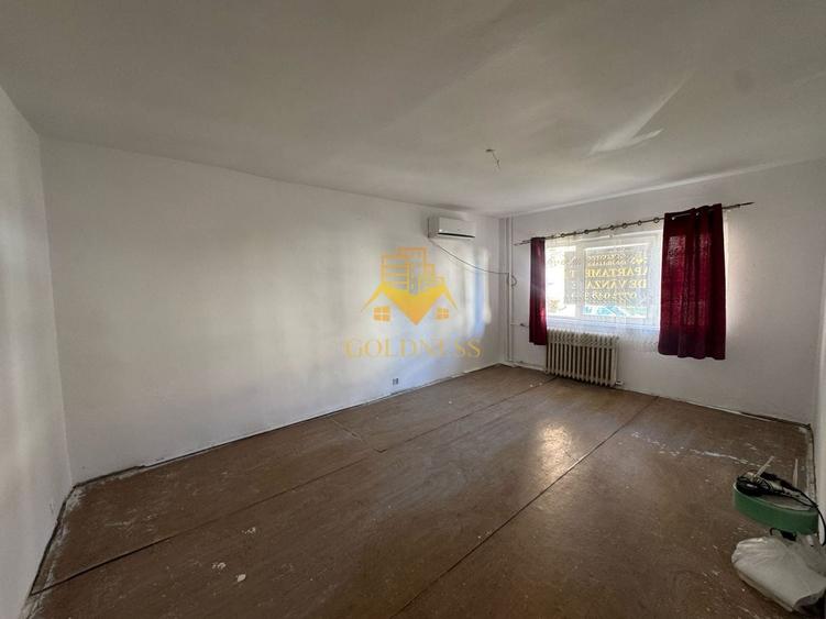 Apartament cu 3 camere decomandat, mobilat în Zorilor