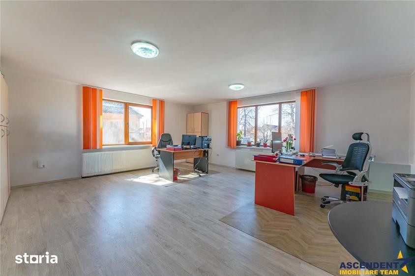 Sediu firma rezidential, pe domeniu de 2.240 mp teren,Central, Halchiu - 14