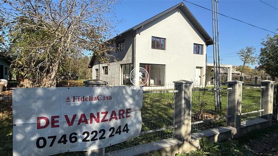 Casă cu 6 camere cu Teren 750 Mp în Ungheni