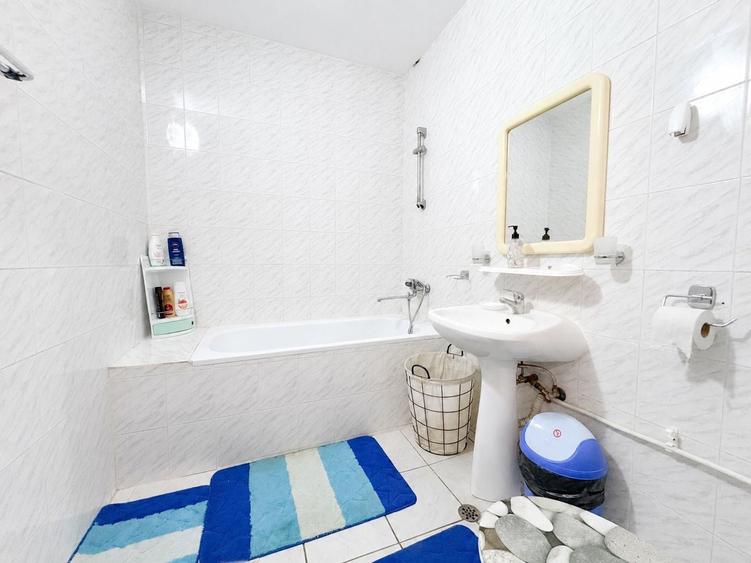 4 camere, suprafata generoasa, etajul 1, zona Bucovinei - 14