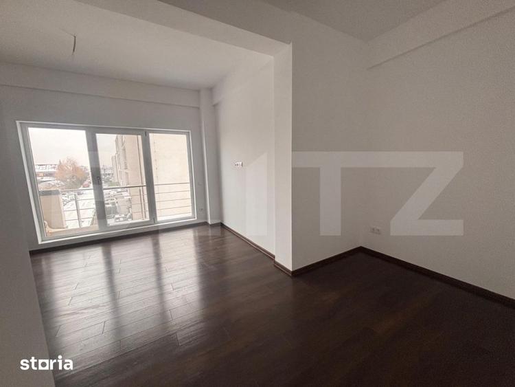 Apartament cu 3 camere în Răzvad