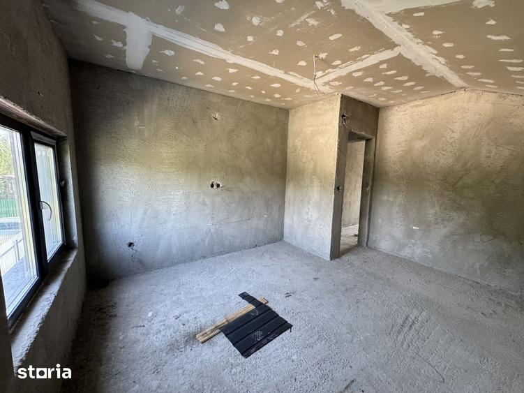 Casă cu 3 camere cu Teren 500 Mp în Vânători
