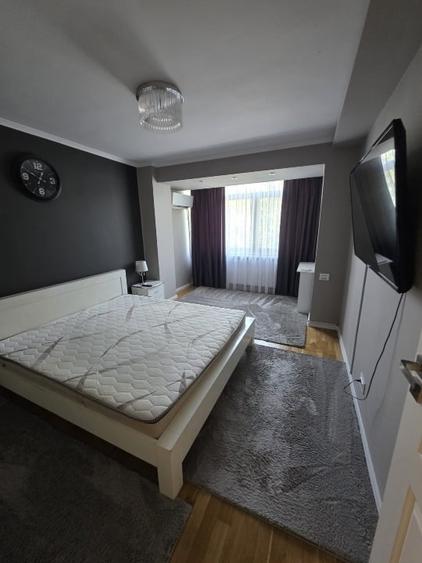 Apartament cu 4 camere decomandat, mobilat în Tomis III