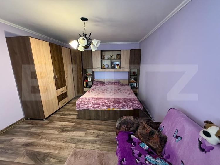 Casă individuală cu 4 camere cu Canalizare în Călugareni