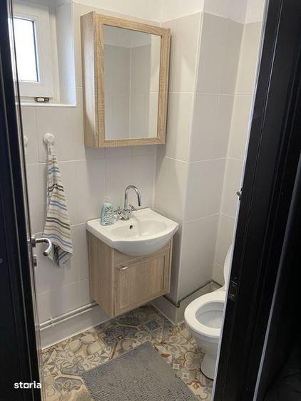 Apartament cu 3 camere decomandat în Piața Centrală