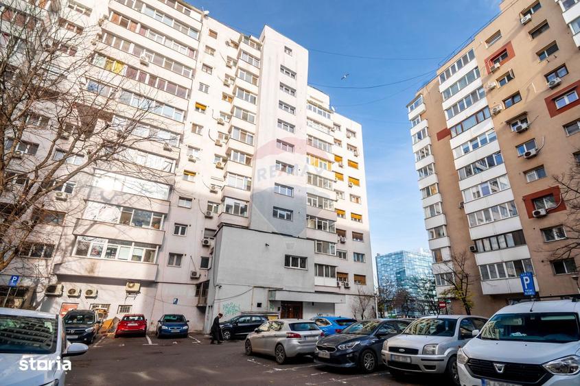 Apartament cu 3 camere decomandat, mobilat în Grivița