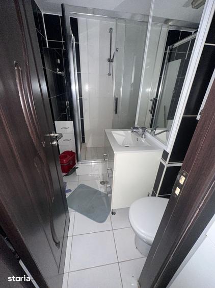 Apartament cu 2 camere, mobilat în Tei