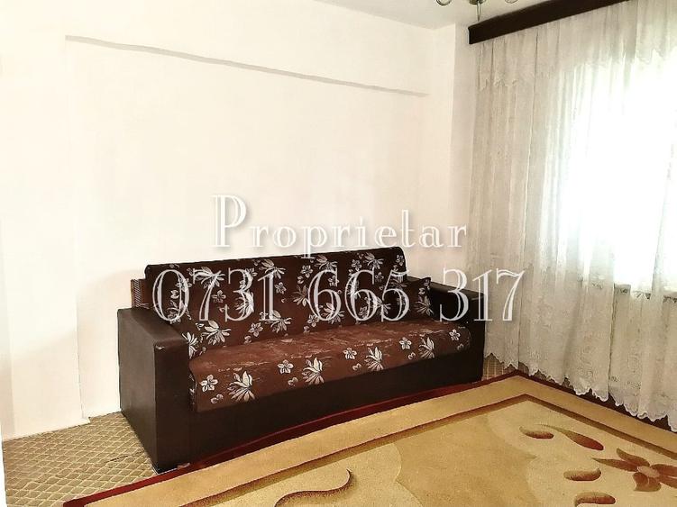 Apartament cu 3 camere semidecomandat în Tei