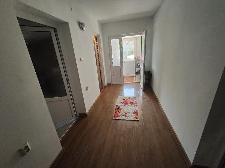 Casă cu Teren 2402 Mp în Iazurile