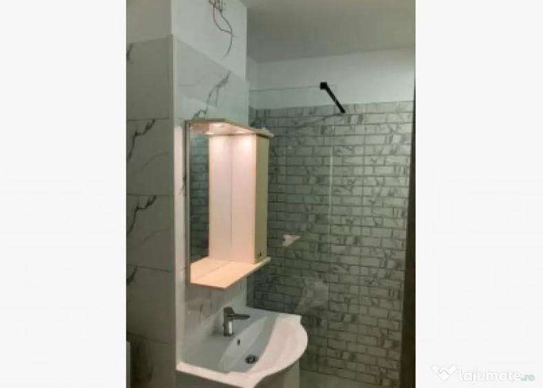 Garsonieră decomandată în Fizicienilor