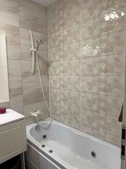 Apartament cu 2 camere decomandat în Iosia