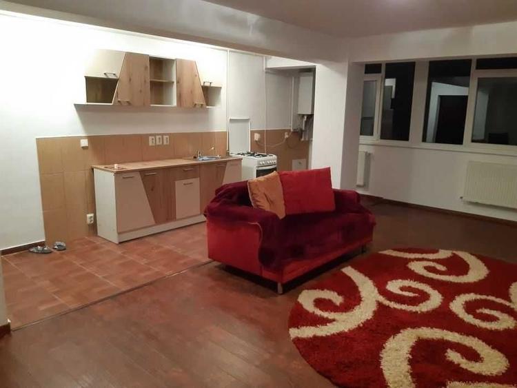 Inchiriez apartament 2 camere - 4