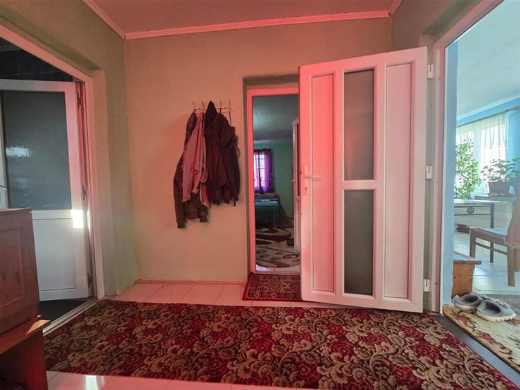 Casă individuală cu 2 camere cu Teren 2489 Mp în Homorog