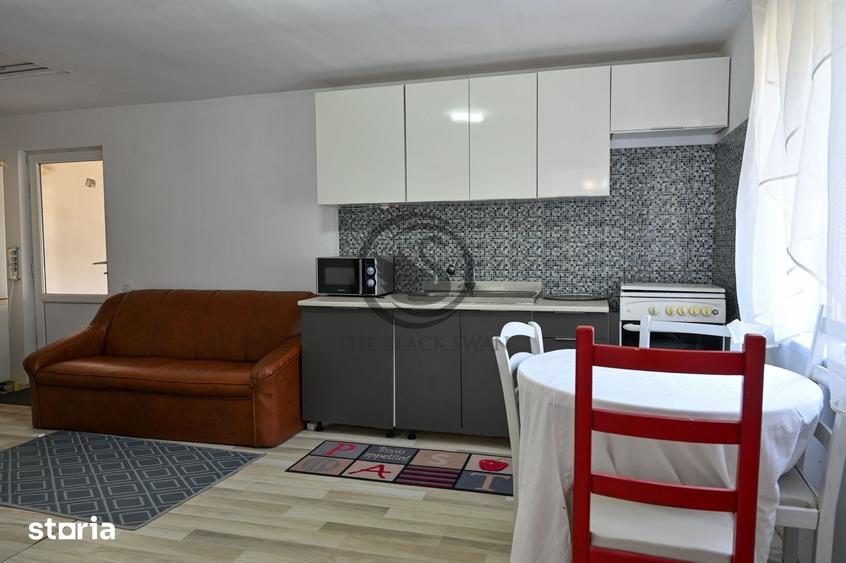 Casă cu 2 camere cu Teren 2846 Mp în Mănești