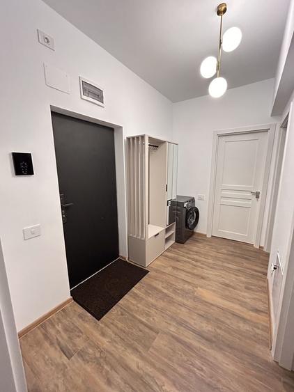 Apartament cu 2 camere decomandat în Lacul Morii