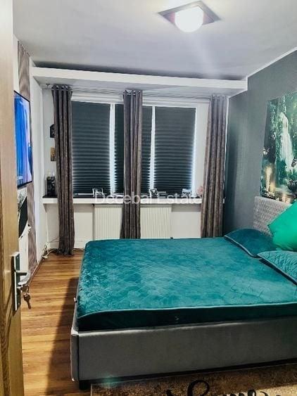 Apartament cu 2 camere decomandat, mobilat în Titan